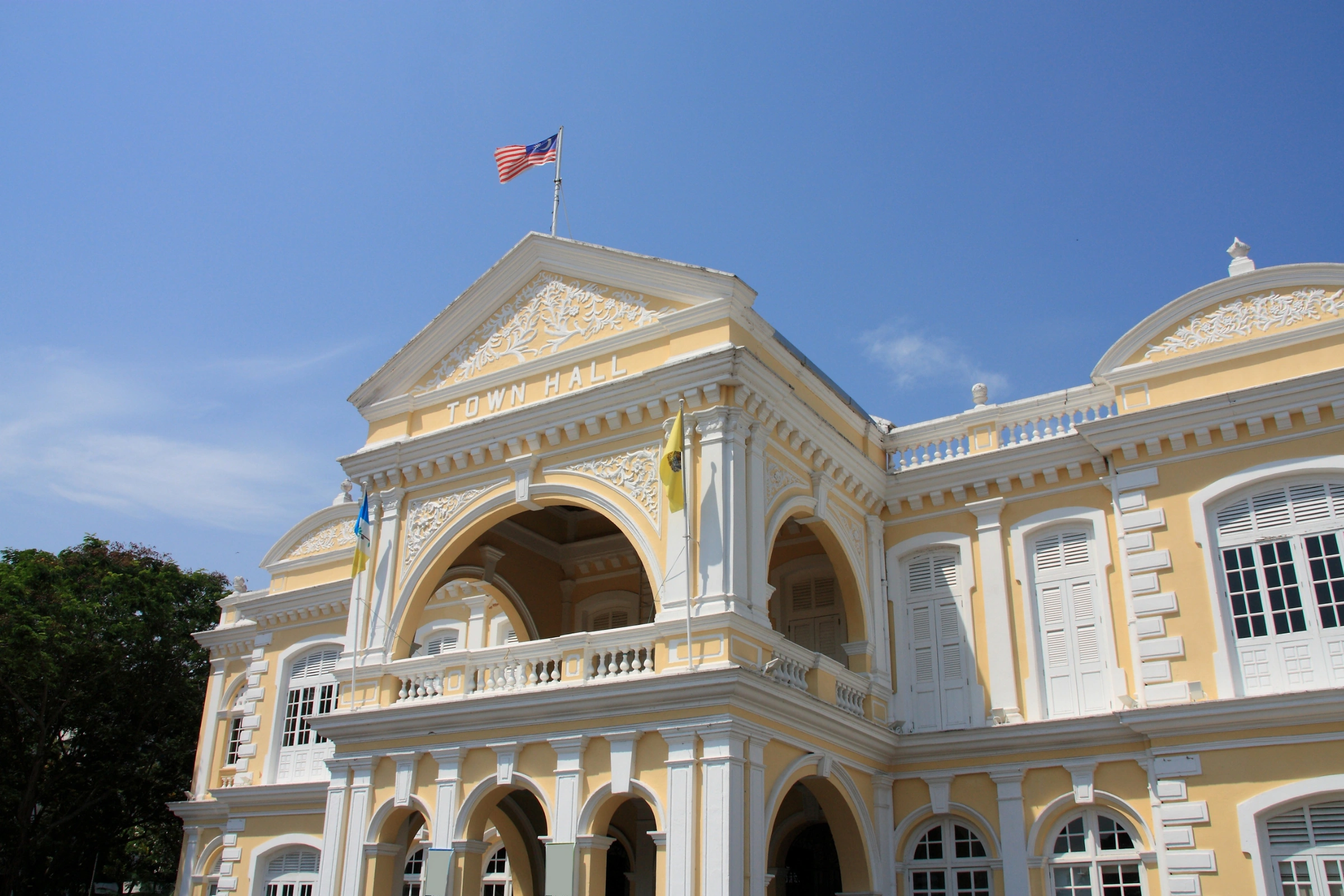 George_Town[1].webp